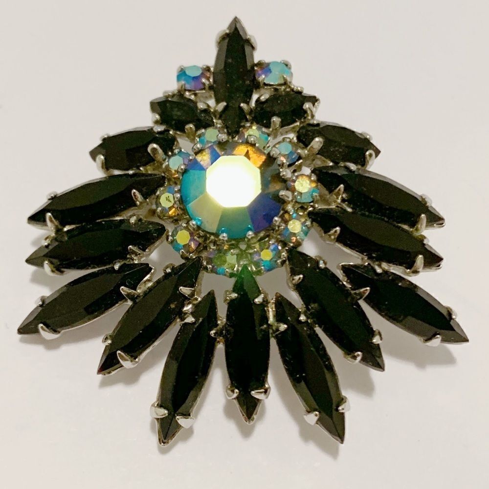 Vintage Black Rhinestone Brooch - Picture 2 of 5